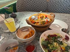 -芭莉与彩虹西餐厅(成都合生汇店)