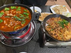 干锅鱼杂-湘肠香火锅店(团结湖店)