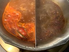 -湊湊火锅·茶憩(杭州湖滨银泰in77店)