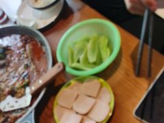 -重庆鸡公煲·青锅花椒鱼(牡丹江路店)