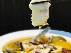 老坛特色酸菜鱼-壹块捌烧烤(灯市口店)