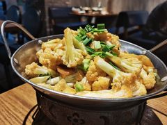 干锅焗花菜-茅炒屋龙虾·烧烤·湘菜(新河路店)