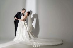 点击看大图 -THE QUEEN(北京店)