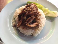 猪肉饭-红大哥水门鸡饭(總店)