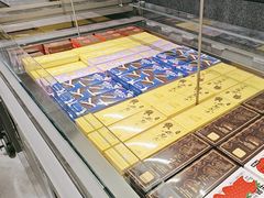-好利来(上海虹桥新天地Lab主题店)