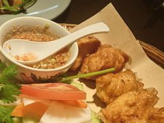 -大头虾越式风味餐厅(光明广场店)