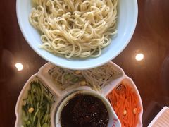 -天天初二·天津传统捞面·天津特色菜(凌奥总店)