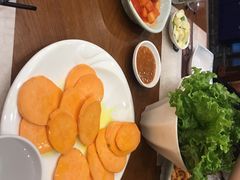 -青瓦餐厅·生鱼片·韩园烤肉(西塔店)