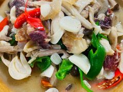 -三锅莊·牦牛肉火锅·香格里拉特色藏餐宴请餐厅(菱角塘路店)