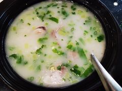 -胶东海鲜大排档(北太平庄店)
