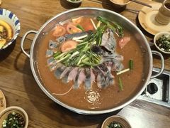-亮欢寨酸汤鱼(沙冲路店)