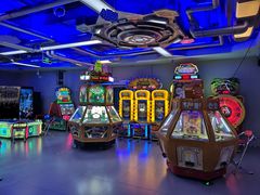 -天空之城电玩(曼巴特购物广场店)