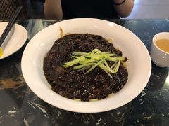 炸酱面-桃园中华料理炸酱面(燕儿岛路店)