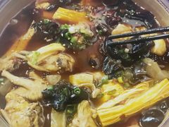 -重庆烧鸡公火锅(簋街店)