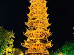-龙华寺