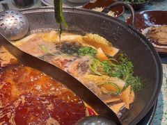 -鸿姐老火锅(疁城新天地店)