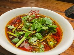 特色小料-万记麻辣烫国展总店