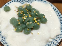 小青团冰豆花-李百蟹·江南蟹黄面·河景餐厅(夫子庙总店)