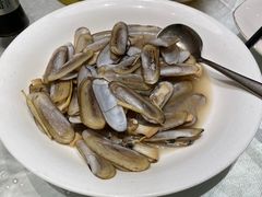-榕树下海鲜馆(坪山路店)