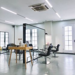 -T8 SALON