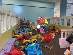 -孩子王(昆山招商花园城店)