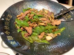 -费大厨辣椒炒肉(吉联MALL店)