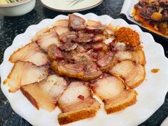 白族烤五花肉-海韵人家.海景花园经典云南菜(双廊店)