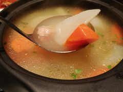 养生萝卜排骨汤-凤凰湘语·湘粤鲜融(浦东旗舰店)