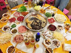 -储奇门鳝鱼火锅(总店)