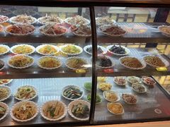 -金杨拉面王小吃面馆·牛三宝面·红烧牛肉粉