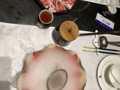 -红鼎豆捞·非遗鲍皇汤火锅(宝丰路店)