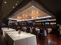 大堂-Wolfgang’s Steakhouse 沃夫冈牛排馆(上海白玉兰广场店)
