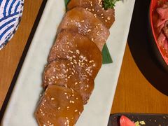 厚切牛舌-魔丼屋(日月光店)