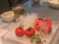 番茄脆菇沙拉-小大董·烤鸭(观景餐厅·南京西路店)