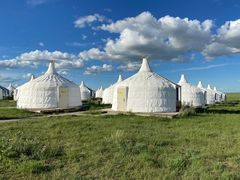 -呼伦贝尔大草原巴尔虎蒙古部落民俗旅游度假景区