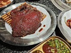 -红泥小火炉·东北泥炉烤肉(天一旗舰店)