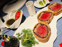 惠灵顿牛排-弦月窗LUNETTE BY AMANDA(复兴路店)