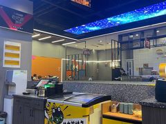 -味之绝美蛙鱼头火锅(松江万达店)