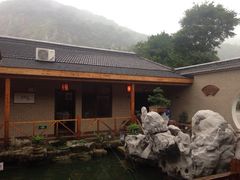 -山明水秀大饭店