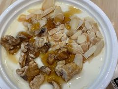 琥珀果仁双皮奶(热)-满记甜品(加州阳光开元广场店)