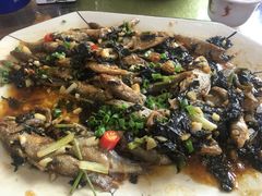 紫苏蒸山坑鱼仔-肥仔美食