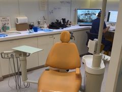-维乐口腔(美维云门诊陆家嘴店)