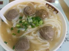 牛肉丸粉-荔林食店(西华路店)