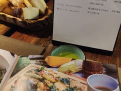 -Carbon莫卡哆·意大利复古集市餐厅(杭州大厦店)