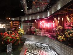 -K+全国连锁KTV(绿地缤纷天地店)