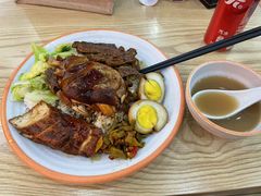 -瑞霖·隆江猪脚饭