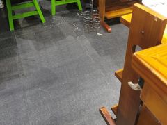 -两三事小郡肝串串香火锅(桂庙店)