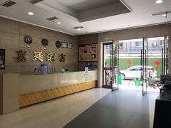 -提一眼镜·蔡司·依视路(小寨店)