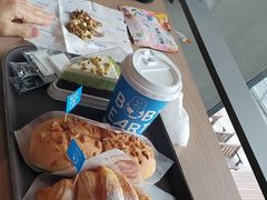 -抱抱地球咖啡馆(国家海洋博物馆店)
