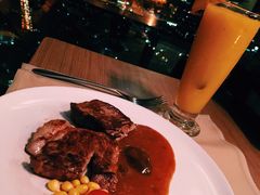 -彩虹云霄拜约克摩天塔